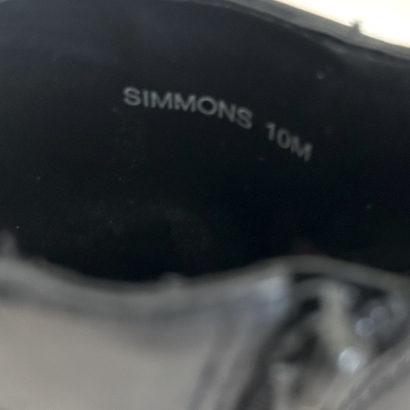 London Fog Heeled Boot - Picture 15 of 16